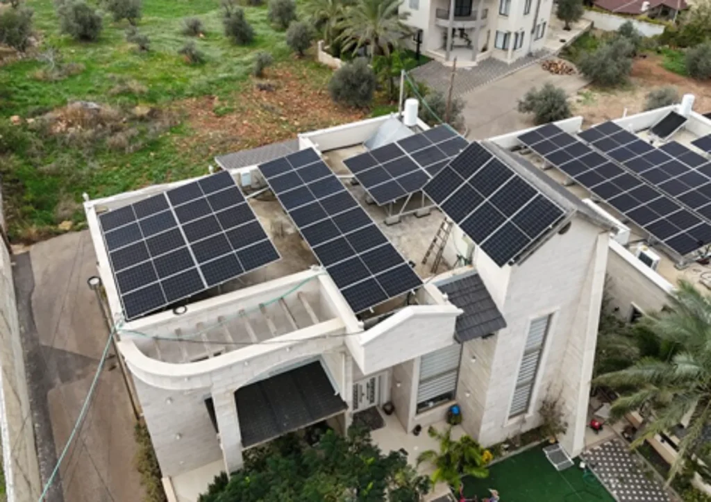 מערכת סולארית ביתית